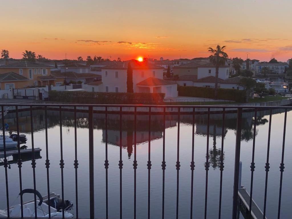 فيلا إج مورتفي Marina 120M²/8 Pers/ Terrasse 100M²/ Appontement المظهر الخارجي الصورة